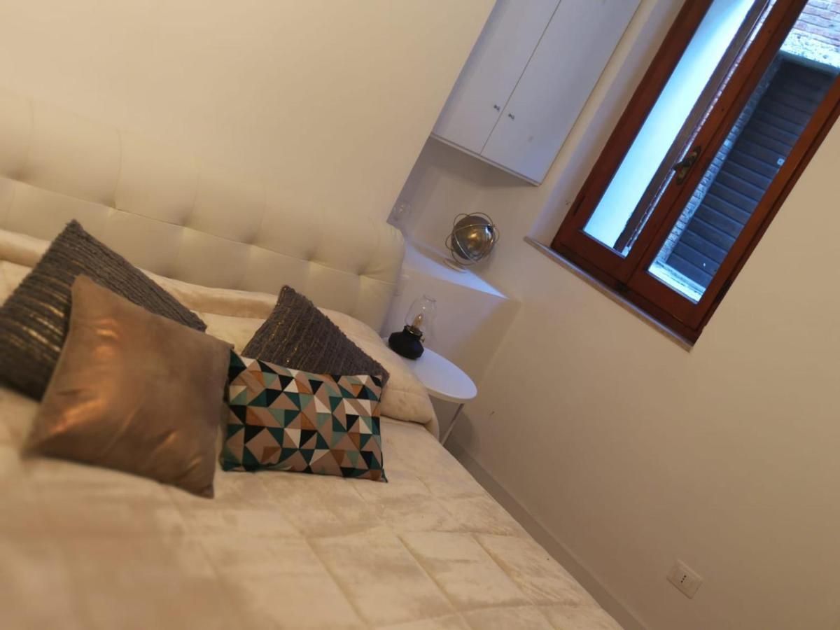 Fabretti House - Centro Storico Apartment Перуджа Екстериор снимка
